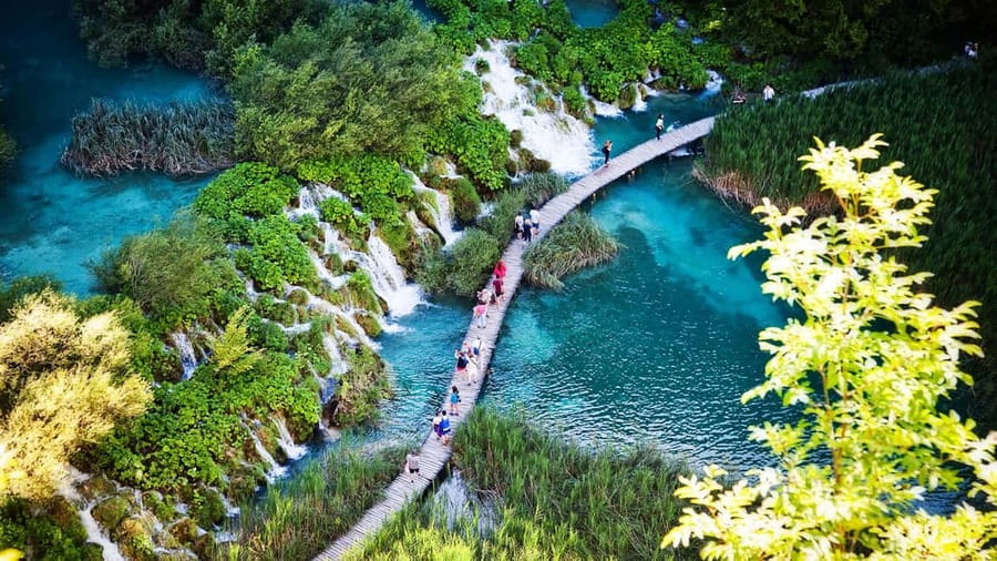 From Zagreb: Plitvice Lakes National Park Full-Day Tour - From Zrinjevac to Plitvice: The coach ride that controls your whole day