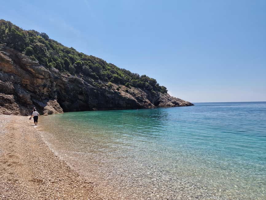 Full day boat-trip Medulin, blue Cave, Cres + dolphin search - From Medulin Harbor to Plava Grota, the day moves fast