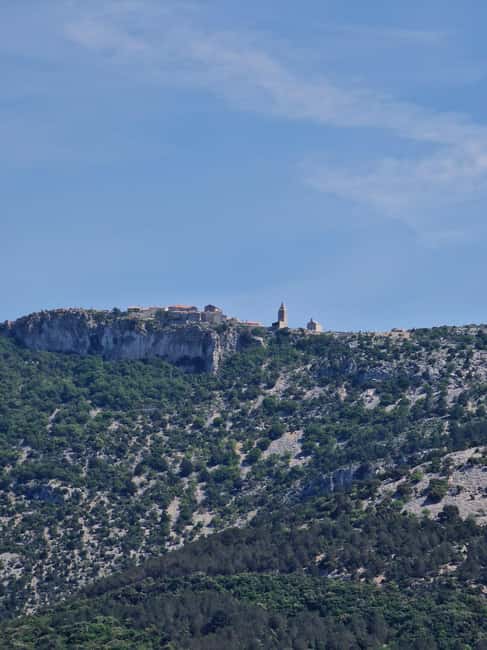 Full day boat-trip Medulin, blue Cave, Cres + dolphin search - Plava Grota snorkeling: good water time, bring the right footwear