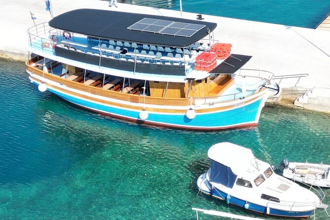 Full-Day Dubrovnik Elaphite Islands Cruise with Lunch and Drinks - Timing, group size, and how to keep the day feeling fun