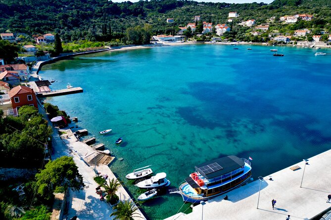 Full-Day Dubrovnik Elaphite Islands Cruise with Lunch and Drinks - Lopud Island: Sunj beach time, gardens, and a choose-your-own-adventure feel