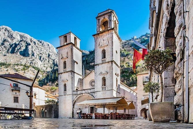 Full-Day Group Tour of Montenegro Coast from Dubrovnik - Stop 1, Perast: a museum-town feel with a choice to visit the islands
