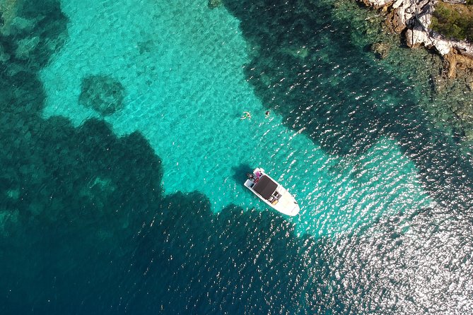 Full day Private Boat Tour to Elaphite Islands and South Mljet - What you get onboard that makes the stops easier