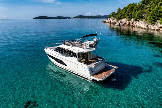 Full-Day Private Yacht Tour to the Elafiti Islands - Food, towels, tea, and onboard drinks that keep the day comfortable