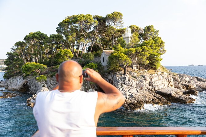 Game of Thrones Cruise And Walking Tour Karaka Dubrovnik - How the guide turns show trivia into Dubrovnik context