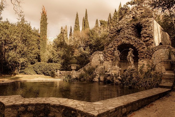 Game of Thrones Extended Tour with Swords and Props - Lokrum Island Map (Qarth) and the Best Way to Use It