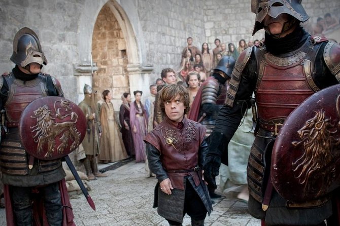 Game of Thrones Extended Tour with Swords and Props - Practical Tips for Comfort, Photos, and Timing