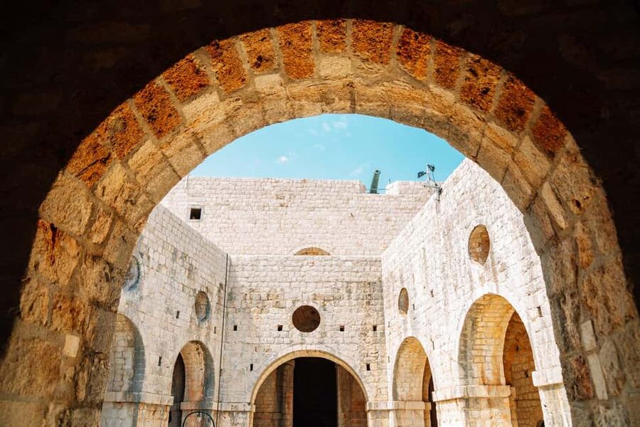 Game of Thrones Shooting Locations Guided Walking Tour - Fort Lovrijenac and the Blackwater Bay-style panorama