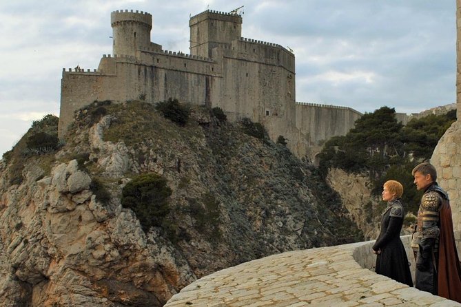 Game Of Thrones walking tour - Dubrovnik - Meeting at Art GodenBrsalje, and how the route keeps moving