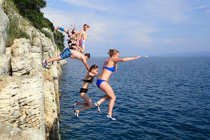 Half-Day Split Sea Kayak Adventure - Cliff Jumping Breaks: Optional, Structured, and Actually Your Choice