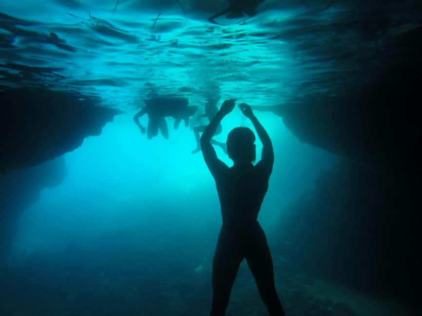 Hello Dubrovnik: Blue Cave Tour 4h - All Inclusive - Where you meet, how it starts, and what the first 20 minutes feel like
