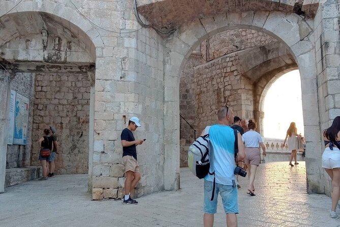Historic Walk with Game of thrones details in Dubrovnik - A narrow parallel street plus Franciscan stops: the quieter Old Town route