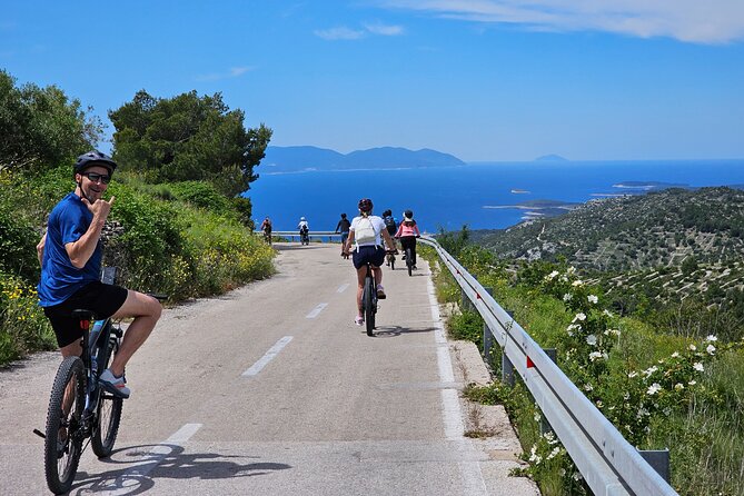 Hvar Island Self-Guided E-Bike Tour - Getting your e-MTB at Antonio rent Hvar, and what’s actually included