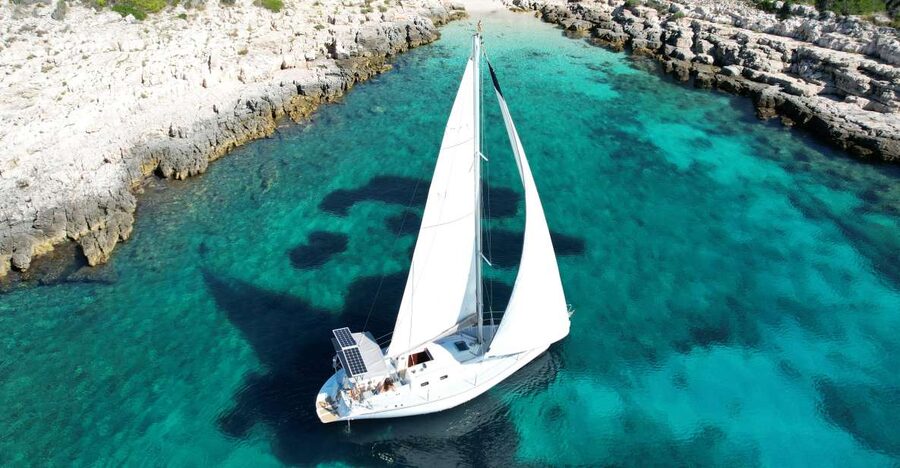 Hvar: Private Sailing Boat Trip with Swimming and Snorkeling - Key things to know before you go
