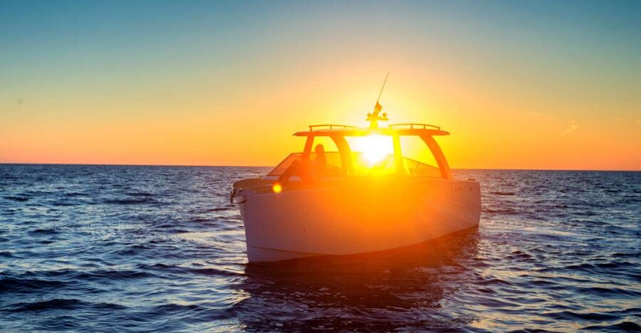 Hvar: Sunset and Pakleni Islands with a Speed Boat - A 90-Minute Plan for Hvar’s Best Sunset from the Water