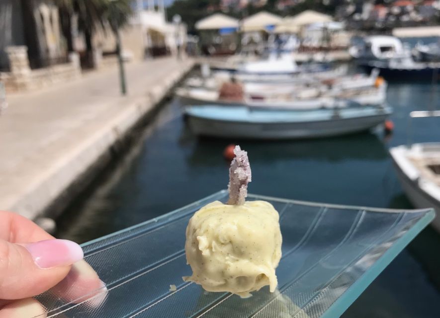 Hvar: Wine & Chocolate Tasting - Chocolate Tasting in Hvar Town, Herbs, Fruits, and Pralines