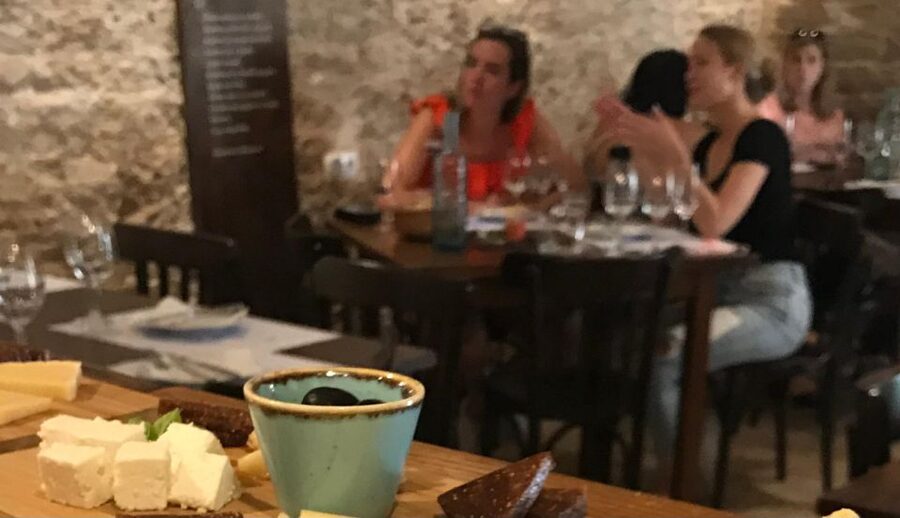 Hvar Wine Tour + Dalmatian Dinner - Two Tastings at Two Wineries: What You Learn by Comparing Them
