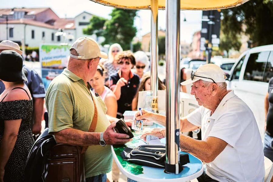 Istria: Aquavision Glassboat panoramic tour of Umag - Key moments that make this tour worth your time