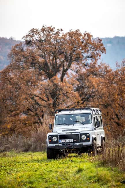 Istria: Land Rover Off-Road Adventure with Tastings - Land Rover Defender 110: how the driving feels on Istria’s back roads