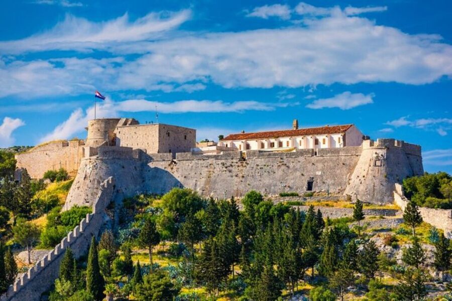 Jewels of Hvar – Private Walking Tour - Franciscan Monastery: quieter corners with a different pace