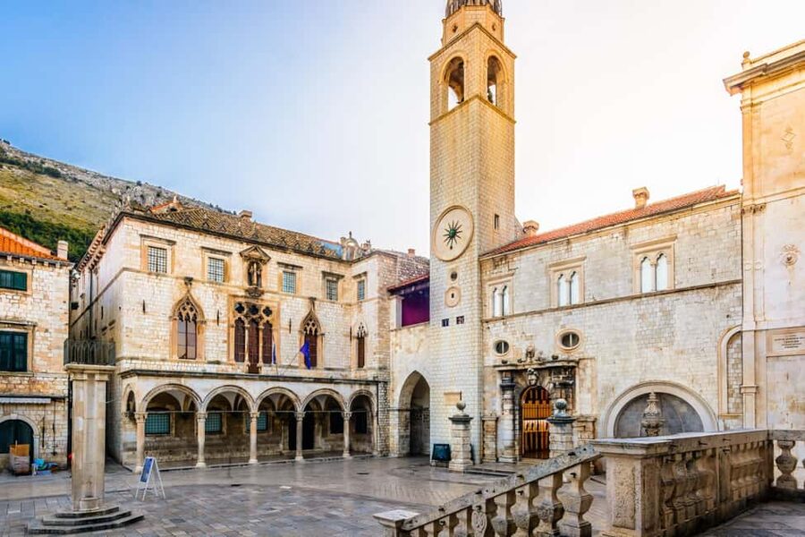 Jewish History of Dubrovnik Old Town Private Walking Tour - Starting at Pile Gate, you get the Old Town frame fast