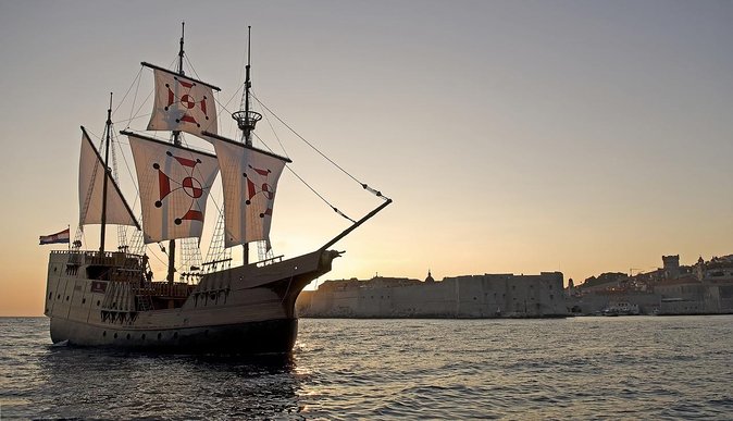 Karaka - The Best Dubrovnik Sunset Cruise (adults only) - Dubrovnik’s Sunset Works Better From the Water
