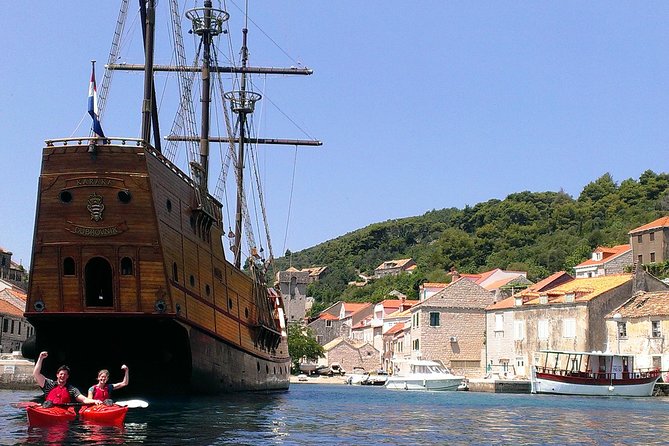 Kayak and Bike Tour to Sipan island from Lopud - Stop 1: Lopud to Ruda and onward to Šuđurađ on Šipan