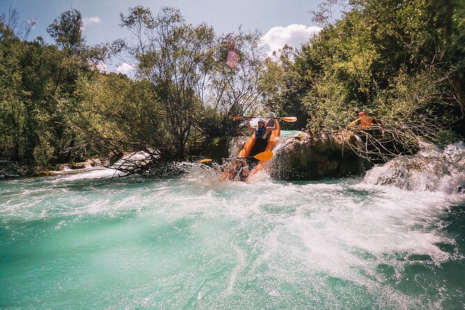 Kayaking Mrežnica river - Who Should Book This Kayaking Safari (And Who Might Skip It)