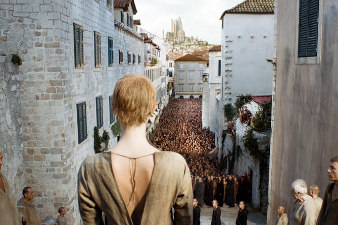 Kings Lending Expedition Private Game of Thrones Tour - Walking through King’s Landing, one real stone street at a time