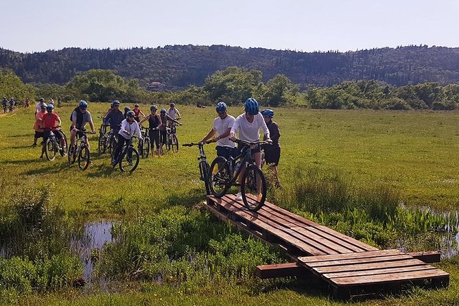 Konavle Biking and Culture Discovery Tour from Dubrovnik - Bikes, Helmets, Group Size, and Pacing