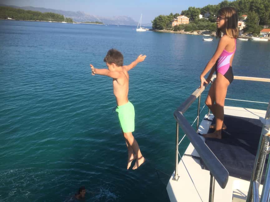 Korcula Island: Guided Snorkeling Adventure with lunch - Why the sea urchin caviar moment is more than a gimmick