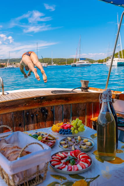 Korčula: Sail Away - tour with traditional craftmanship boat - Who this tour fits best, and who should skip it