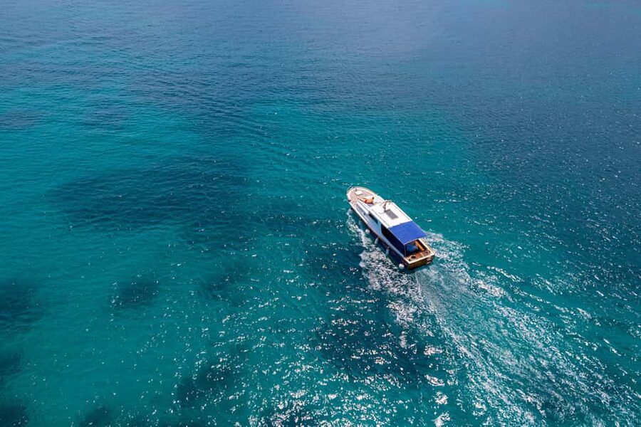 Korčula: Sail Away - tour with traditional craftmanship boat - Otok Sestrice: short hops, lots of swim time