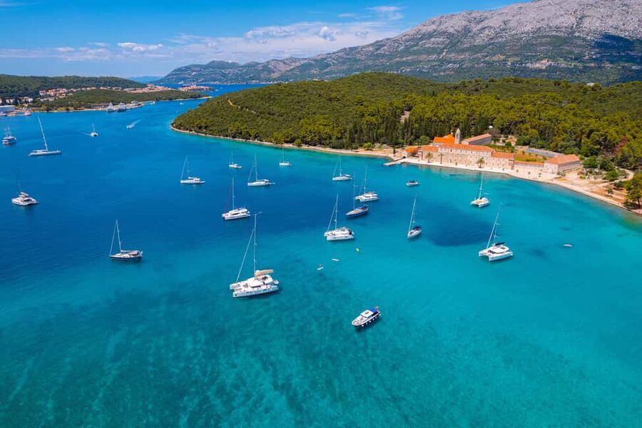 Korčula: Sail Away - tour with traditional craftmanship boat - Badija Island: walk, wild nature vibes, and another water hour