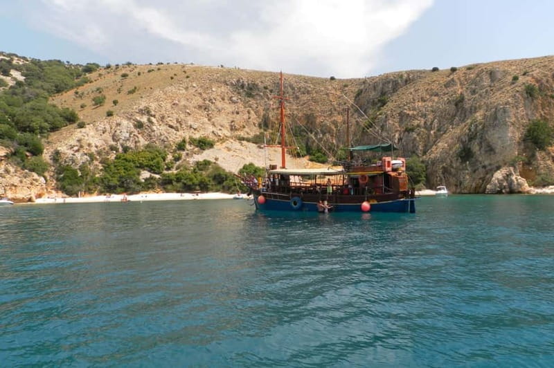 Krk : Sailing along the coasts of island Krk and Plavnik - Key highlights you will actually feel on the water