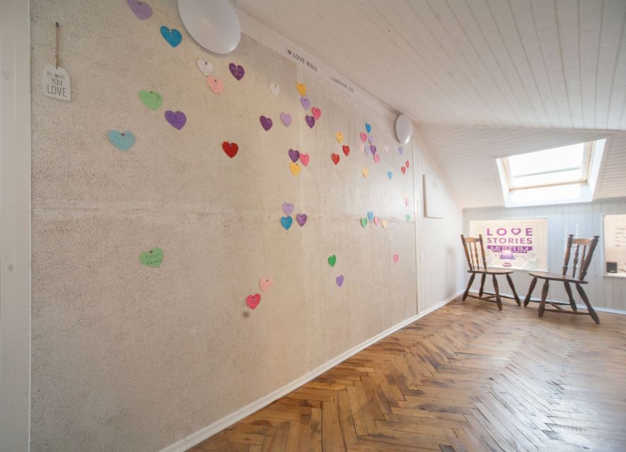 Love Stories Museum Skip-the-Line Entrance Ticket - What you’ll see inside: donated stories with real emotional weight