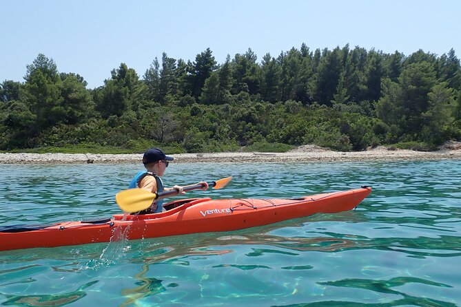 Lumbarda-Sunset Kayaking Experience with picnic: Wine and Sweets - The Paddling Between Islands: Short Effort, Big Views