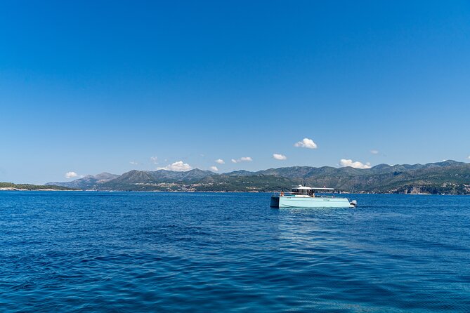 Luxury Blue Cave and Elaphiti Islands Small Group Tour - Getting To The Elaphiti Islands On A Small Catamaran