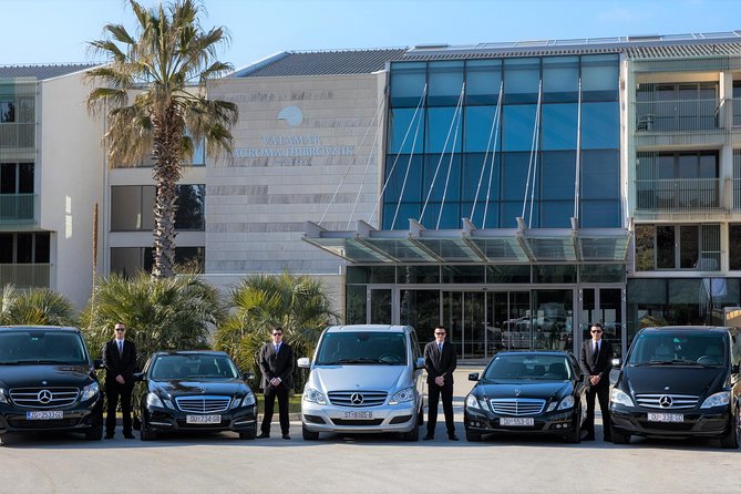 Luxury private transfer: Dubrovnik airport to Dubrovnik - Luxury Mercedes comfort, plus real human help