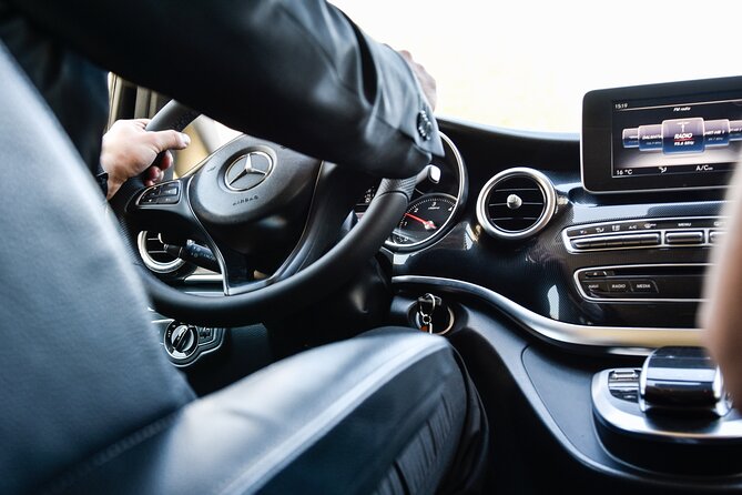 Luxury private transfer: Split airport to Split - The Ride Into Split: Timing and What You Can Expect