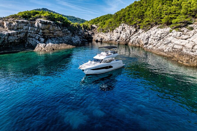 Luxury sunset cruise in Dubrovnik - Sjekirica Beach hour: swimming and snorkeling in a cozy bay