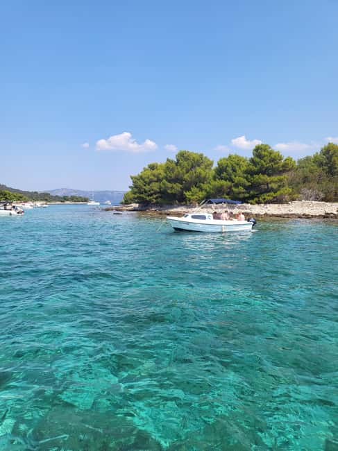Magnific blue lagoon,speed boat towels included - Who this tour fits best, and who should think twice