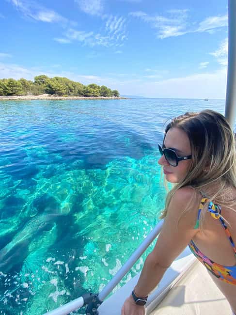 Magnific blue lagoon, speed boat water, wine&towels included - A fast 5-hour speedboat plan from Split