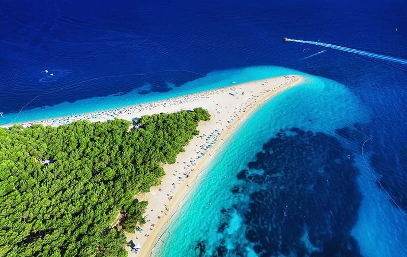 Makarska: 3 island, Golden Horn, Cave, Cliffs, Lagoon, Jelsa - Getting to Maris Travel and boarding smoothly