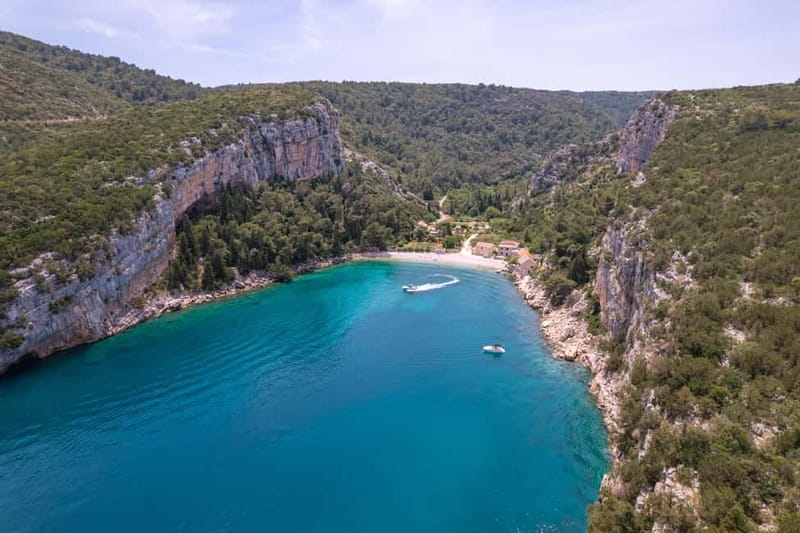 Makarska: 3-island Speedboat Cave & Blue Lagoon Tour - Jelsa on Hvar, your one real walk-and-coffee break