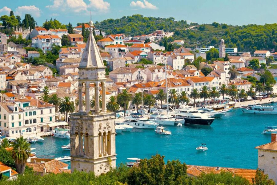 Makarska: 5-Islands Tour, Blue Cave, Vis, Hvar & Brač - Comfort, safety, and the rules that matter