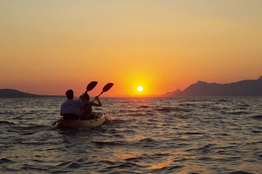 Makarska: Guided Sea Kayaking Tour with Snorkeling Stop - Key Things That Make This Makarska Kayak and Snorkeling Tour Worth It