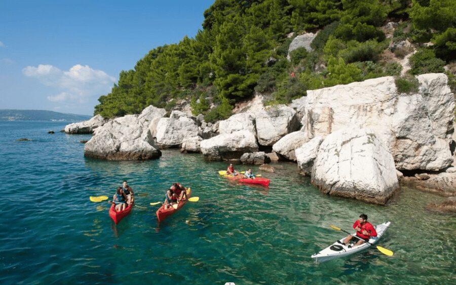 Makarska: Sea kayaking & snorkeling adventure - MPL Nautika - Entering Makarska by Kayak: What makes this tour work
