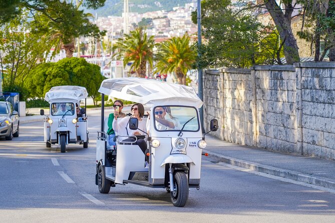 Makarska: Skywalk Tour with a Tuk Tuk - Skip the line ticket - Pickup in Makarska, then straight into the Biokovo climb