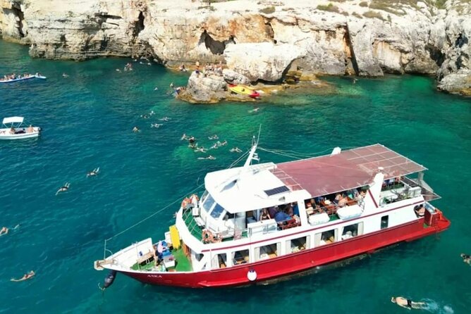 Medulin -Kamenjak 5h boat trip with lunch & drinks on Sandra Boat - Porer lighthouse cruise: a quick history lesson at sea